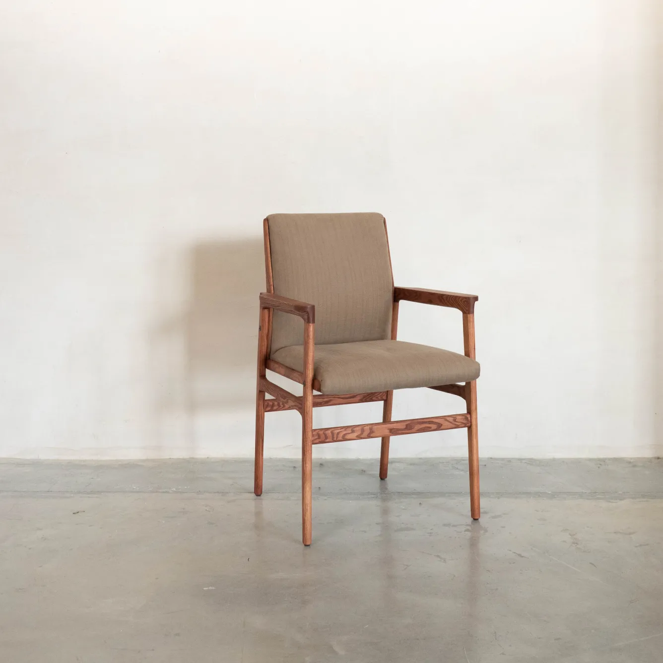 Hannun Chaises | Fauteuils | Chaise Lindsay Frêneacajou